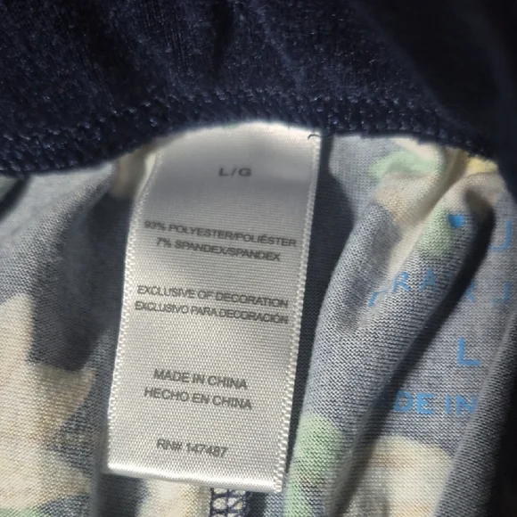 Draper James Navy Floral Lounge Set - Picture 10 of 10